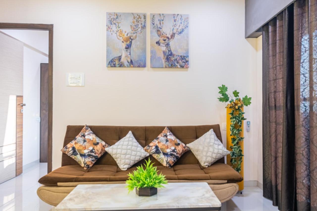 Osi Apartments Bandra West Mumbai  Buitenkant foto