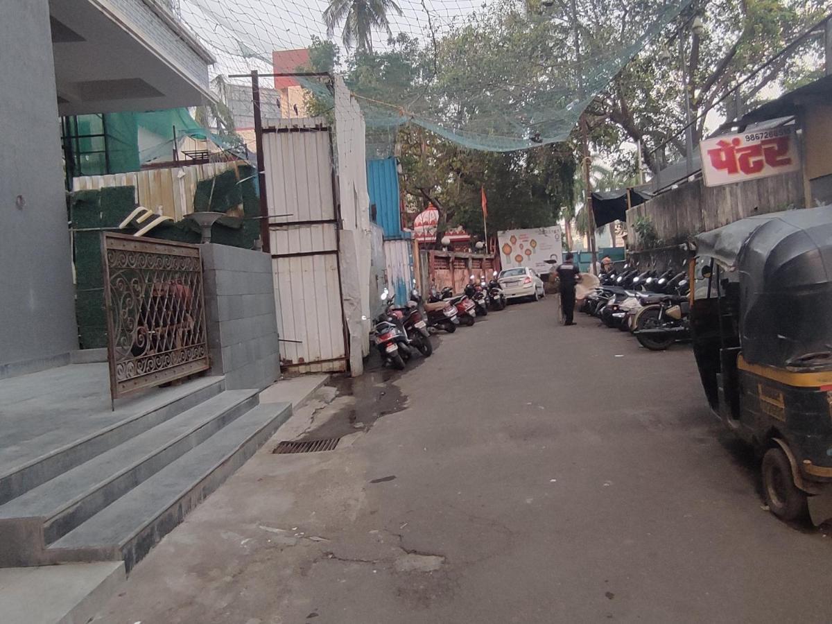 Osi Apartments Bandra West Mumbai  Buitenkant foto