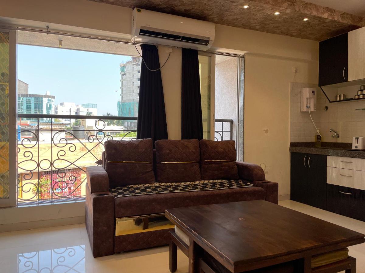 Osi Apartments Bandra West Mumbai  Buitenkant foto